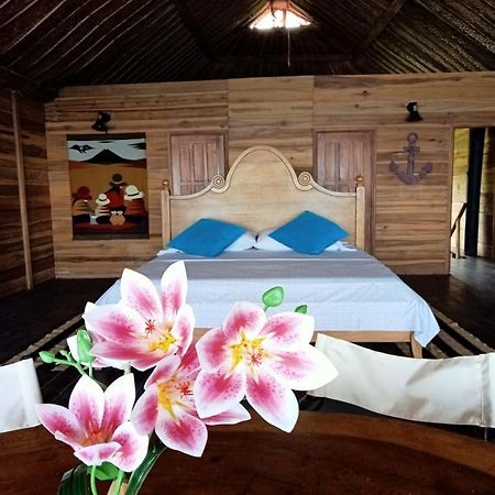 Hostal Velero Relax Guachaca Buitenkant foto