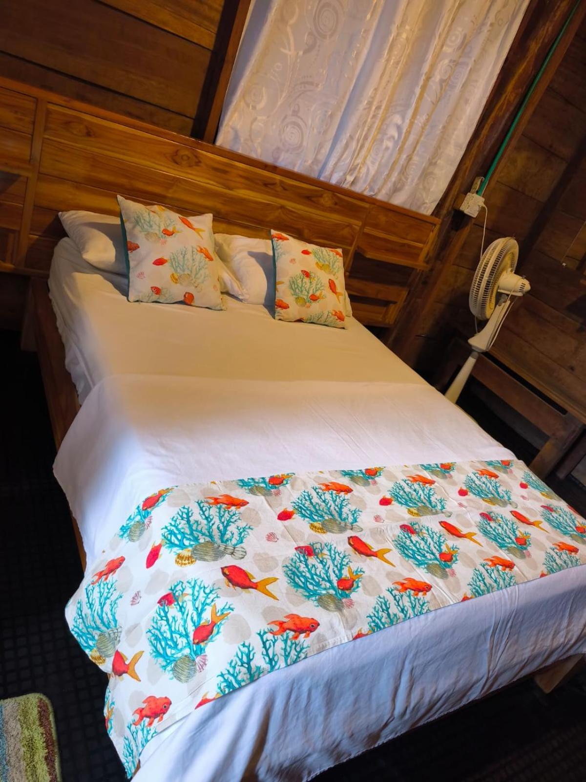 Hostal Velero Relax Guachaca Buitenkant foto